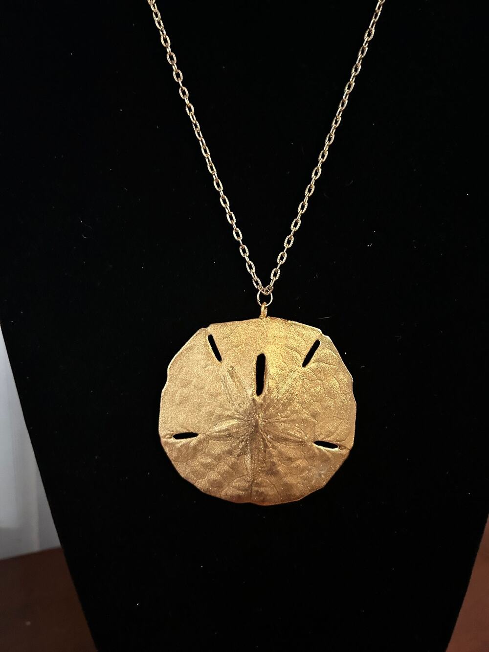 Large Genuine Sand Dollar Pendant Necklace Gold Tone 24" Chain 3" Coastal
